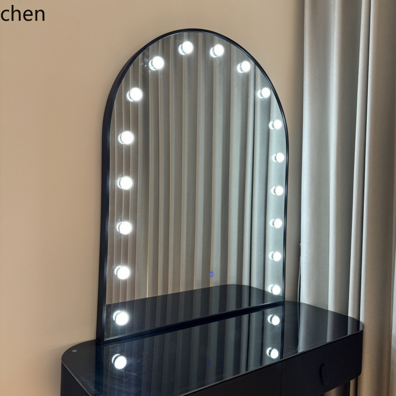 LXC Studio Fotograficzne Lustr – Photo Beauty Makeup recenzja i cena