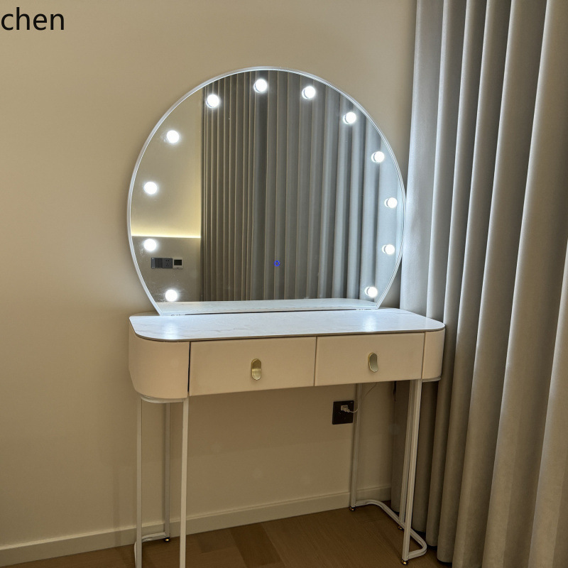LXC Studio Fotograficzne Lustr – Photo Beauty Makeup recenzja i cena