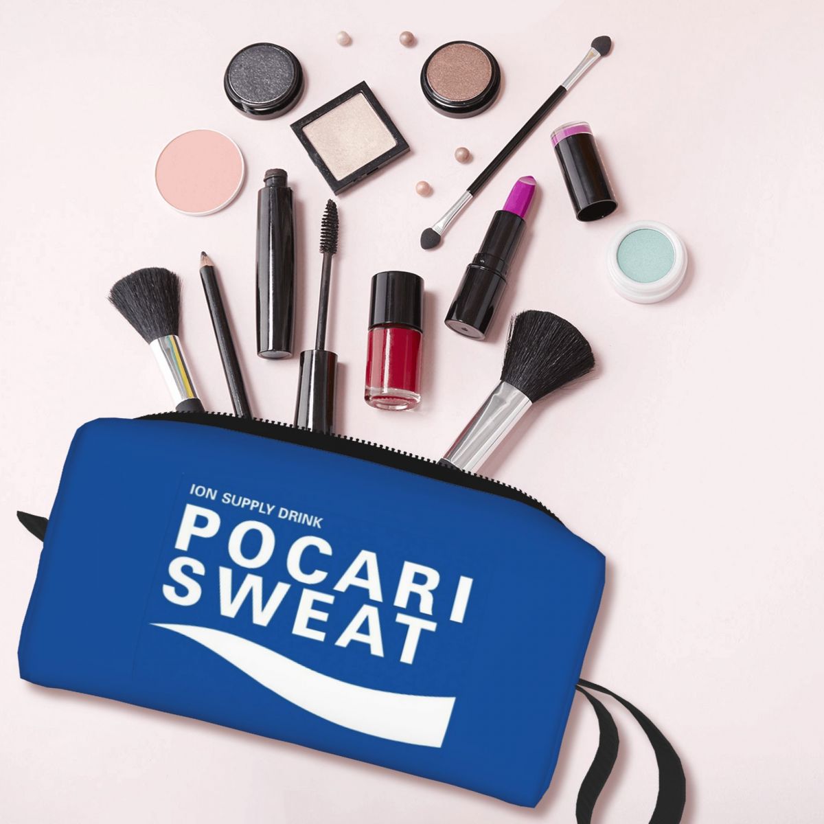 Tylko trochę torebek kosmetycz – Just Beauty Makeup recenzja i cena